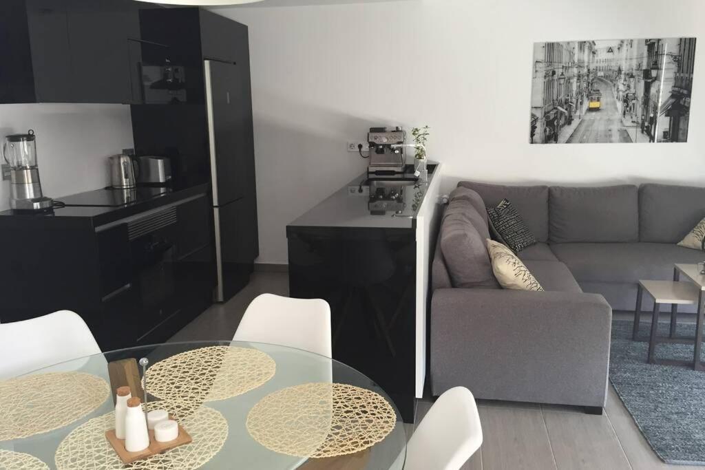 Fun Holiday Apartment Punta Prima Торрев'єха Екстер'єр фото